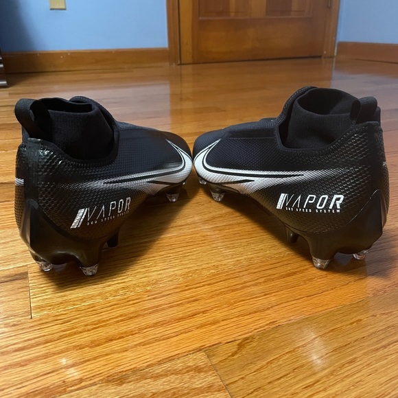 Size 14 -Nike Vapor Edge Pro 360 Black Detach Football Cleats CZ5574-001. - Picture 6 of 12